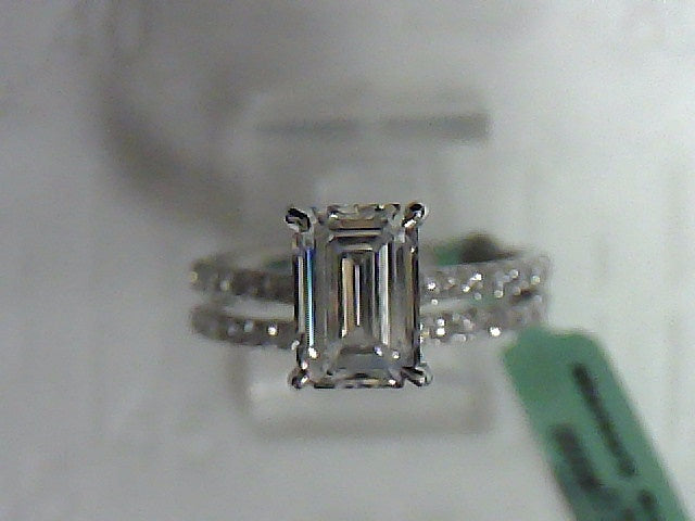 lab grown diamond emerald cut