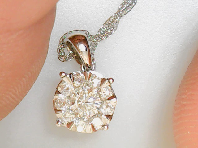 14ktwhite gold .50cttw halo pe