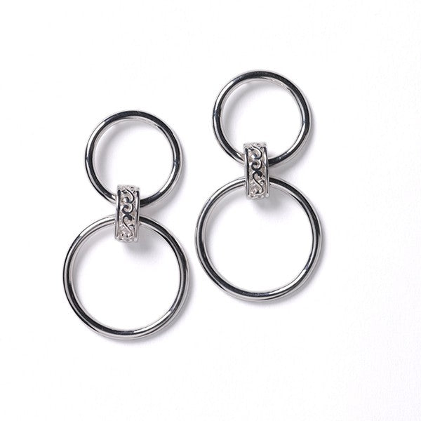 SG courtyard scrolling vine do