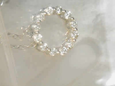 14ktwhite diamond circle penda