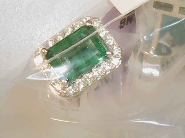 14ktwhite diamond and emerald