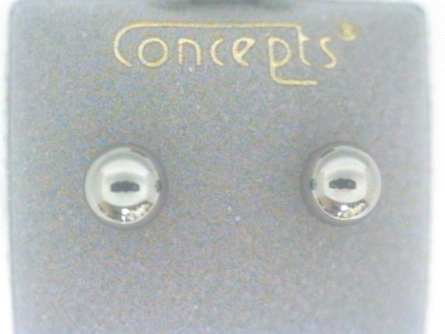 earrings cocncepts white tone