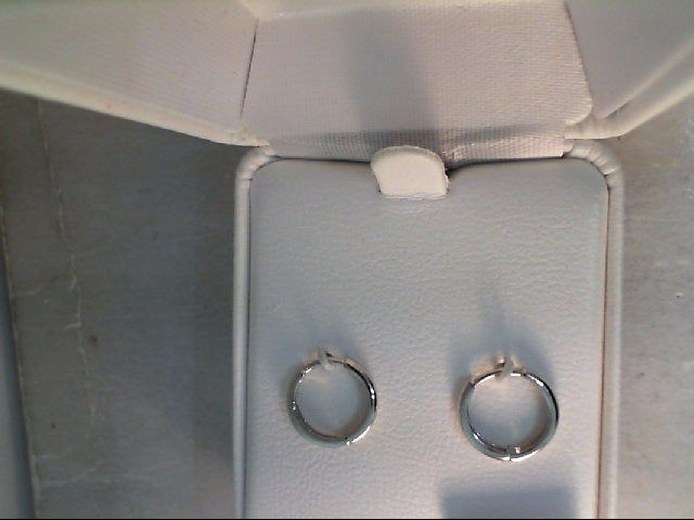 14kt small plain huggie white